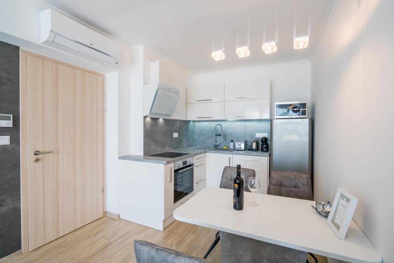 Csenge Apartman Siófok Zewnętrze zdjęcie