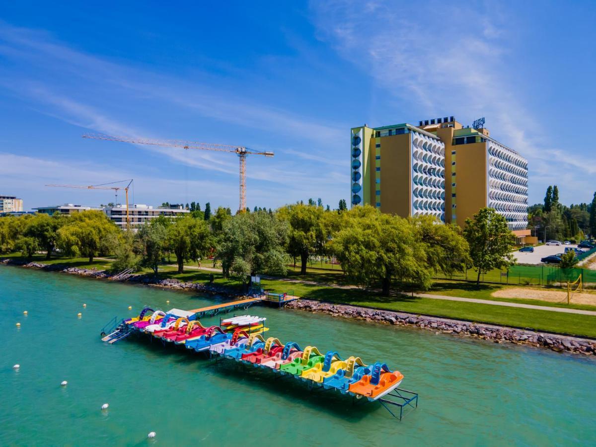 Csenge Apartman Siófok Zewnętrze zdjęcie